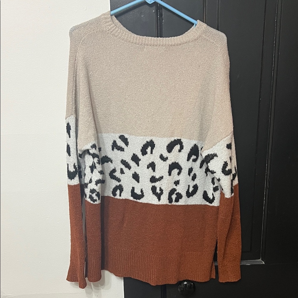 Staccato Beige and Rust Leopard Sweater - Picture 3 of 4